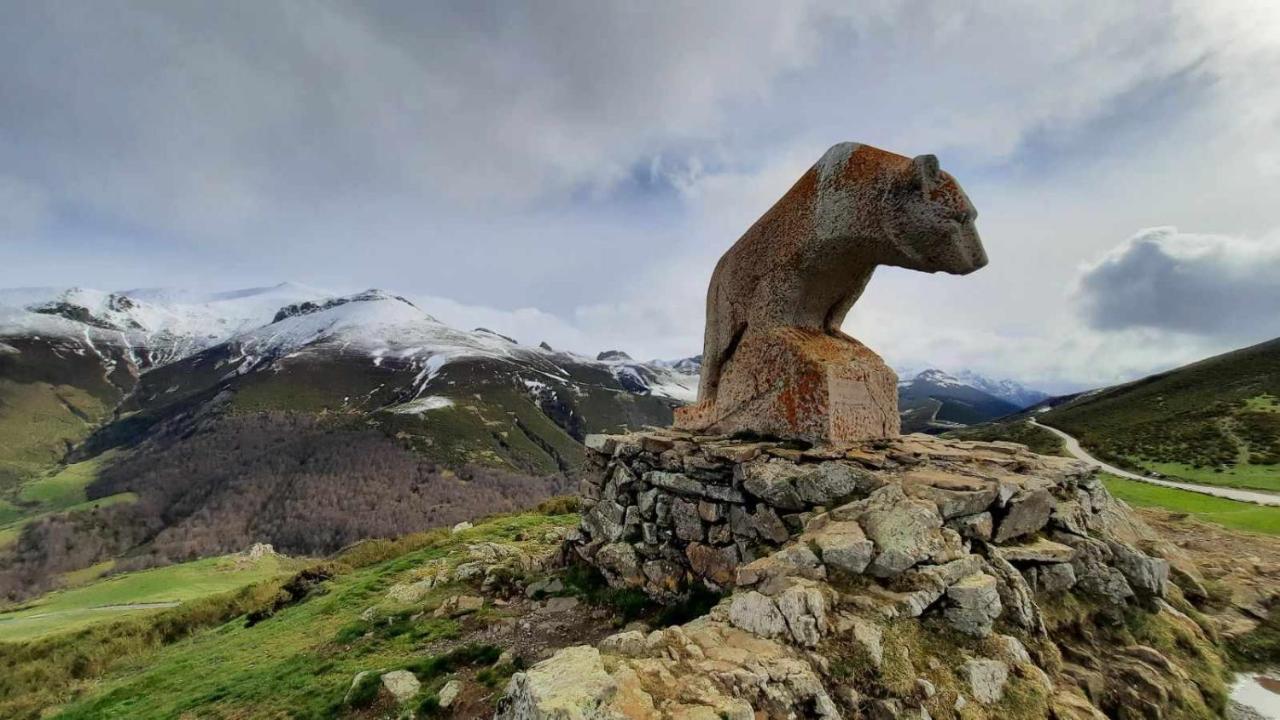 Riaño en las Montañas de Carmen Exterior foto